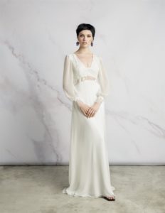 Schlichtes Brautkleid