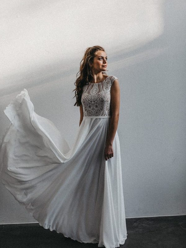 Brautkleid mit zartem Rock